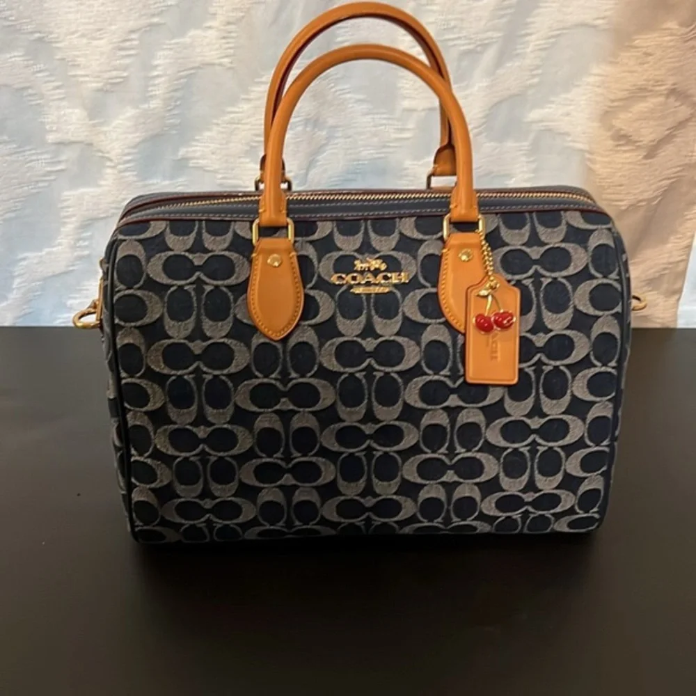 Rowan Large Satchel Bag In Signature Canvas - Picture 3 of 6